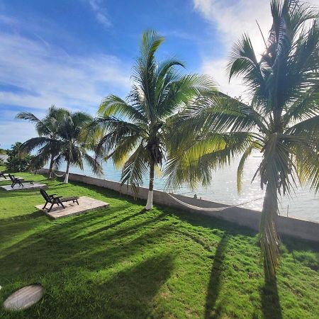 Hotel Posada Del Mar Fresh Water Bay Екстер'єр фото