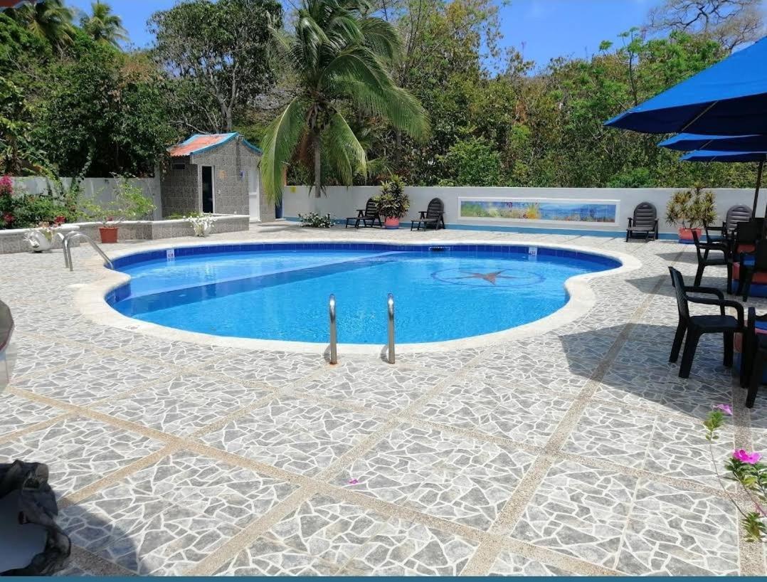 Hotel Posada Del Mar Fresh Water Bay Екстер'єр фото