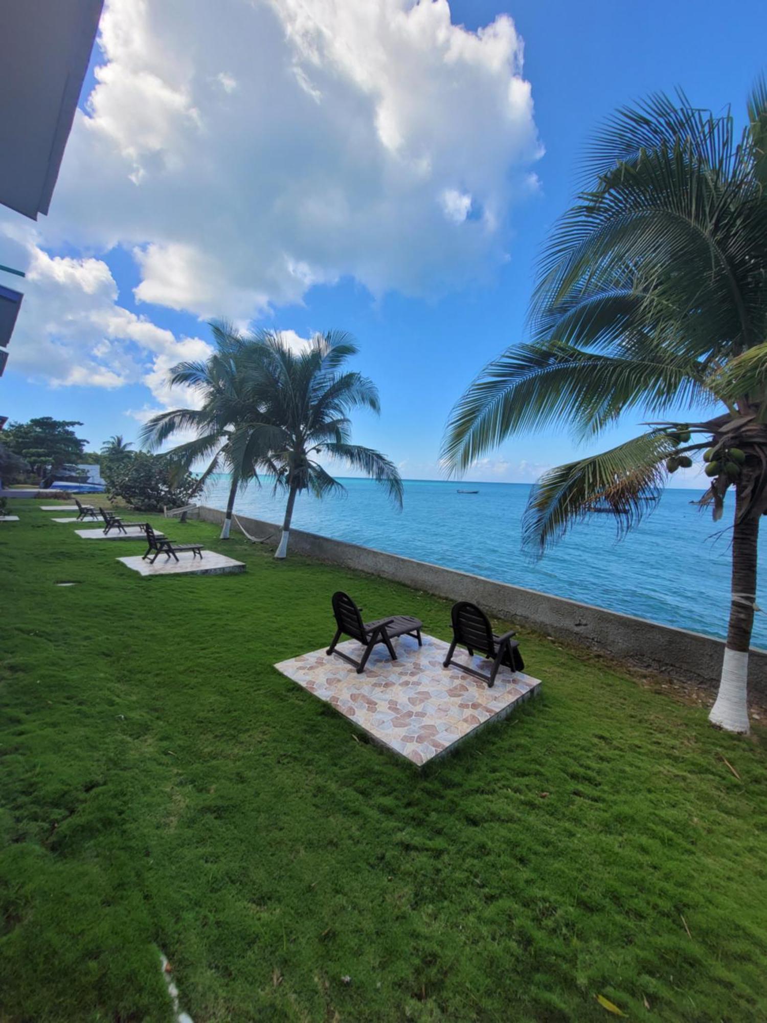 Hotel Posada Del Mar Fresh Water Bay Екстер'єр фото